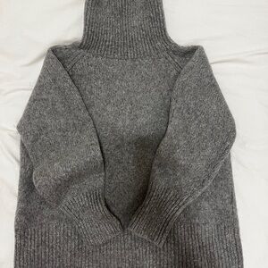 Babaton 100% Alpaca Turtleneck